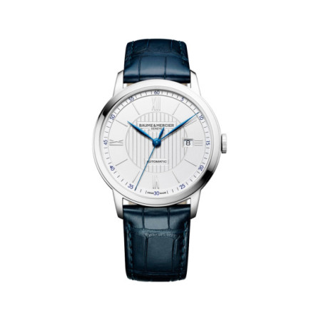 Reloj Baume et Mercier Classima M0A10333. Género: Hombre. Material: Acero. Tamaño: De 39mm a 42mm. Correa: Piel. Color esfera: Plata. Estilo: Cocktail,Clásico. Movimiento: Automático. Características técnicas: Hora y segundero,Calendario,Reserva de marcha