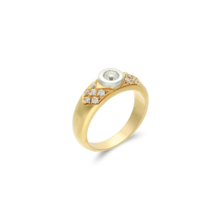Anillo Oro Amarillo Y Diamantes. Género: Mujer. Material: Oro amarillo. Piedras: Diamantes