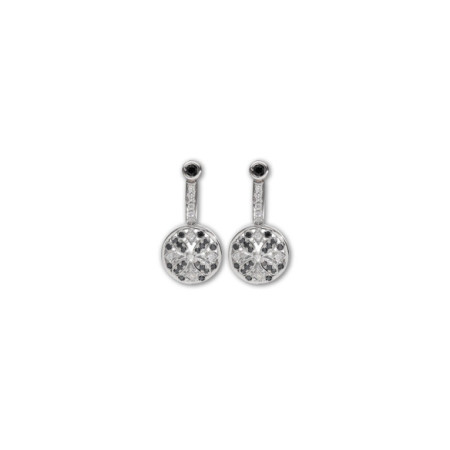 Pendientes Oro Blanco Y Diamantes. Género: Mujer. Material: Oro blanco. Piedras: Diamantes