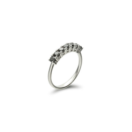 Anillo Oro Blanco Y Diamantes Negros. Género: Mujer. Material: Oro blanco. Piedras: Diamantes