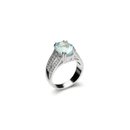 Anillo Oro Blanco, Aguamarina Y Diamantes. Género: Mujer. Material: Oro blanco. Piedras: Diamantes,Aguamarinas