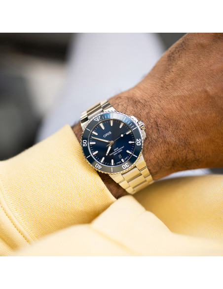 Reloj Oris Aquis Date 01 733 7787 4135-07 8 22 04PEB
