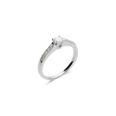Anillo Oro Blanco Y Diamantes. Género: Mujer. Material: Oro blanco. Piedras: Diamantes