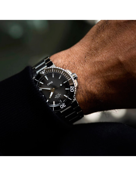 Reloj Oris Aquis Date Calibre 400 01 400 7769 4154-07 8 22 09PEB