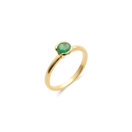 Anillo Oro Amarillo Y Esmeralda. Género: Mujer. Material: Oro amarillo. Piedras: Esmeraldas