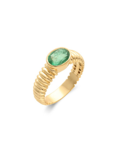 Anillo Oro Amarillo Y Esmeralda