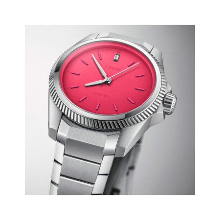 Reloj Oris ProPilot X Miss Piggy Edition 01 531 7796 4158-07 8 17 05LC. Género: Mujer. Material: Acero. Tamaño: De 32mm a 38mm. Correa: Acero. Color esfera: Rosa. Estilo: Casual. Movimiento: Automático. Características técnicas: Hora y segundero,Reserva de marcha