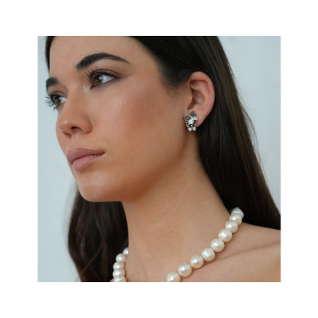 Pendientes Oro Blanco Y Diamantes. Género: Mujer. Material: Oro blanco. Piedras: Diamantes