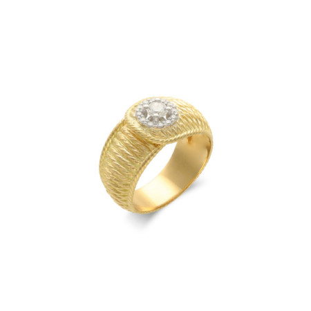 Anillo Oro Amarillo-Blanco Y Diamantes. Género: Mujer. Material: Oro amarillo,Oro blanco. Piedras: Diamantes