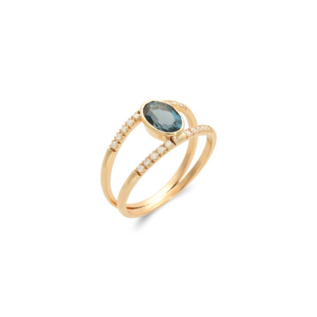 Anillo Oro Amarillo, Topacio Y Diamantes. Género: Mujer. Material: Oro amarillo. Piedras: Topacio azul,Diamantes