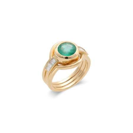 Anillo Oro Amarillo, Esmeralda Y Diamantes. Género: Mujer. Material: Oro amarillo. Piedras: Diamantes,Esmeraldas