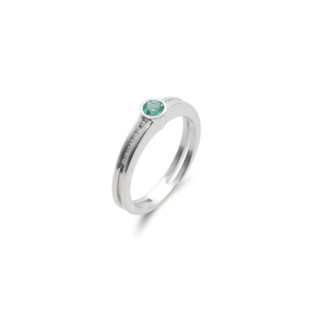 Anillo Oro Blanco, Esmeralda Y Diamantes. Género: Mujer. Material: Oro blanco. Piedras: Diamantes,Esmeraldas
