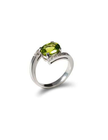 Anillo Oro Blanco, Peridoto Y Diamantes