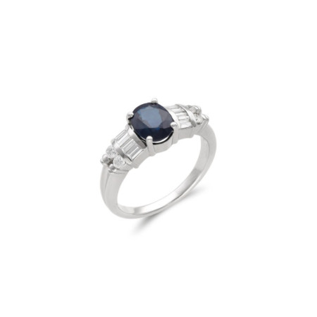 Anillo Oro Blanco, Zafiro Y Diamantes. Género: Mujer. Material: Oro blanco. Piedras: Zafiros,Diamantes