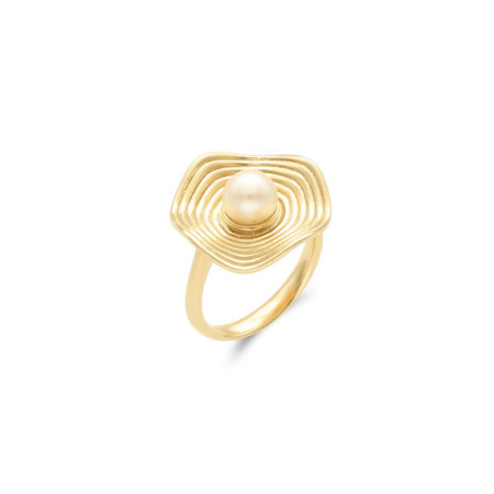 Anillo Oro Amarillo Y Perla. Género: Mujer. Material: Oro amarillo. Piedras: Perlas