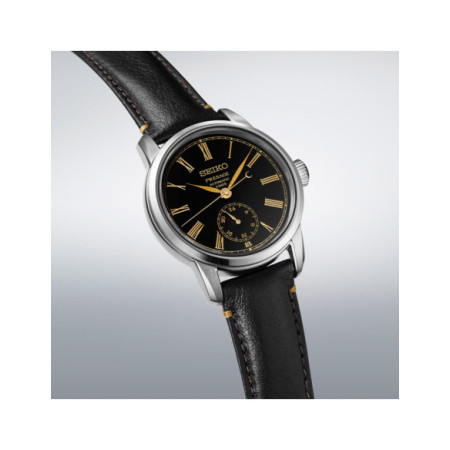 Reloj Seiko Presage Classic Series SPB499J1. Género: Hombre. Material: Acero. Tamaño: De 39mm a 42mm. Correa: Piel. Color esfera: Negro. Estilo: Clásico. Movimiento: Automático. Características técnicas: Reserva de marcha,Hora y segundero