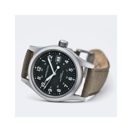 Reloj Hamilton Khaki Field Mechanical H69439363. Género: Hombre. Material: Acero. Tamaño: De 32mm a 38mm. Correa: Canvas. Color esfera: Verde. Estilo: Casual. Movimiento: Cuerda. Características técnicas: Hora y segundero,Calendario,Reserva de marcha