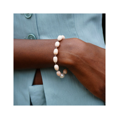 Pulsera Oro Blanco, Perla Y Coral. Género: Mujer. Material: Oro blanco. Piedras: Perlas,Coral