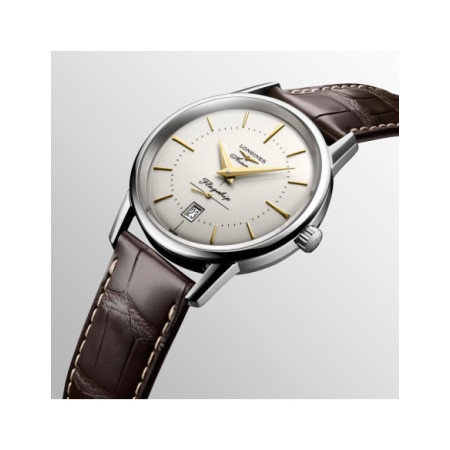 Reloj Longines Flagship Heritage L4.795.4.78.2. Género: Mujer. Material: Acero. Tamaño: De 32mm a 38mm. Correa: Piel. Color esfera: Plata. Estilo: Clásico,Cocktail. Movimiento: Automático. Características técnicas: Calendario,Hora y segundero,Reserva de marcha