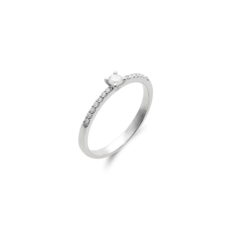 Anillo Oro Blanco Y Diamantes. Género: Mujer. Material: Oro blanco. Piedras: Diamantes