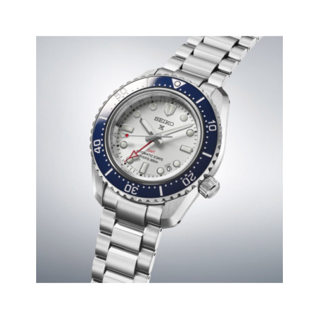Reloj Seiko Prospex Mar SPB519J1. Género: Hombre. Material: Acero. Tamaño: De 39mm a 42mm. Correa: Acero. Color esfera: Blanco. Estilo: Deportivo. Movimiento: Automático. Características técnicas: Hora y segundero,Calendario,Reserva de marcha