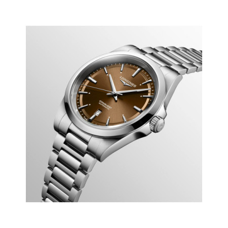 Reloj Longines Conquest L3.830.4.62.6. Género: Hombre. Material: Acero. Tamaño: De 39mm a 42mm. Correa: Acero. Color esfera: Marrón. Estilo: Cocktail,Casual. Movimiento: Automático. Características técnicas: Hora y segundero,Calendario,Reserva de marcha