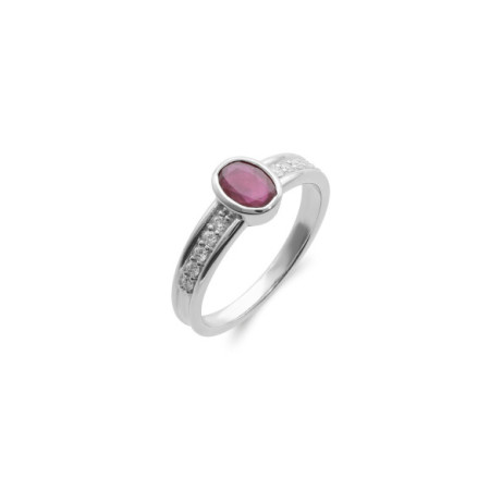 Anillo Oro Blanco, Rubí Y Diamantes. Género: Mujer. Material: Oro blanco. Piedras: Diamantes,Rubies