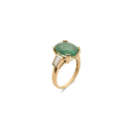 Anillo Oro Amarillo, Esmeralda Y Diamantes. Género: Mujer. Material: Oro amarillo. Piedras: Diamantes,Esmeraldas
