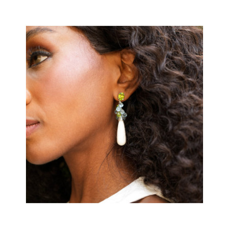 Pendientes Oro Blanco, Coral, Peridoto Y Topacio. Género: Mujer. Material: Oro blanco. Piedras: Peridoto,Topacio azul