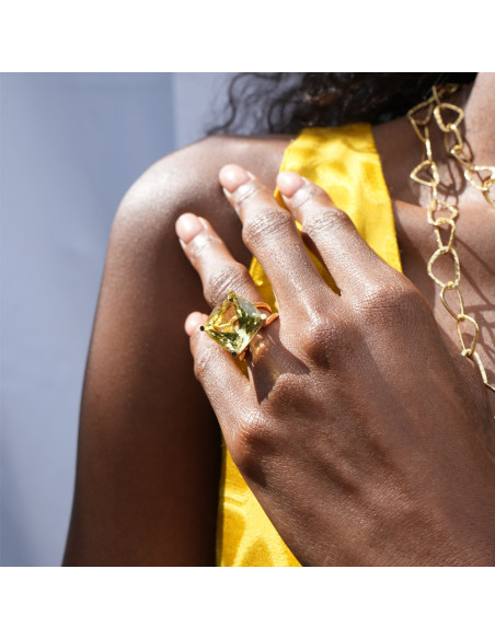 Anillo Oro Amarillo Y Cuarzo Lemon