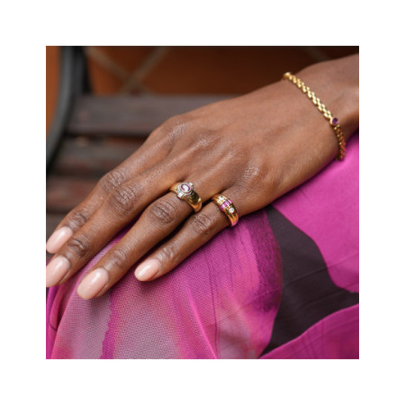Anillo Oro Amarillo-Blanco, Rubí Y Diamantes. Género: Mujer. Material: Oro amarillo,Oro blanco. Piedras: Diamantes,Rubies