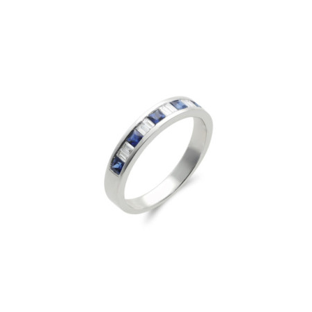 Anillo Oro Blanco, Zafiro Y Diamantes. Género: Mujer. Material: Oro blanco. Piedras: Diamantes,Zafiros