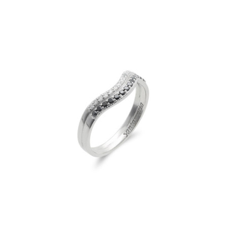 Anillo Oro Blanco Y Diamantes. Género: Mujer. Material: Oro blanco. Piedras: Diamantes