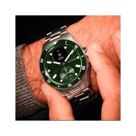 Reloj Withings ScanWatch Nova Verde. Género: Hombre. Material: Acero. Tamaño: De 39mm a 42mm. Correa: Acero. Color esfera: Verde. Estilo: Deportivo. Movimiento: Cuarzo. Características técnicas: Multifunción
