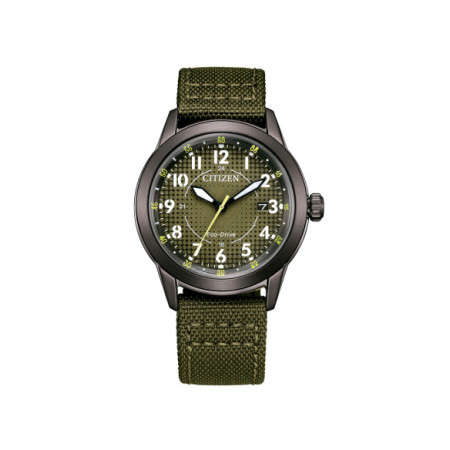 Reloj Citizen Of Collection AW1877-09X. Género: Hombre. Material: Acero. Tamaño: De 39mm a 42mm. Correa: Nato. Color esfera: Verde. Estilo: Casual. Movimiento: Eco Drive. Características técnicas: Calendario,Reserva de marcha,Hora y segundero