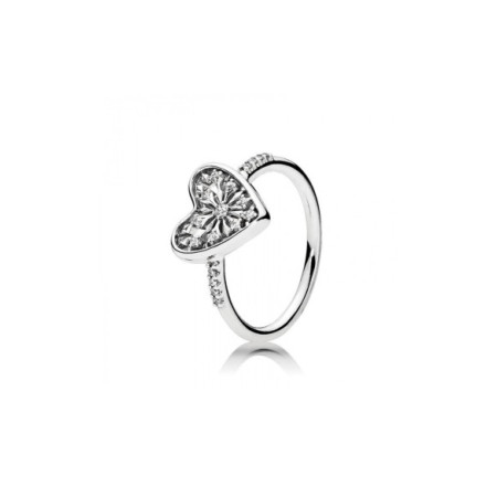 Anillo Pandora Corazón De Invierno 196371CZ. Género: Mujer. Material: Plata. Piedras: Circonitas