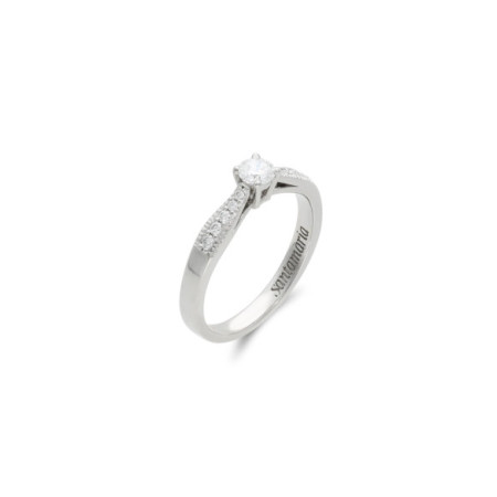 Anillo Platino Y Diamantes. Género: Mujer. Material: Platino. Piedras: Diamantes