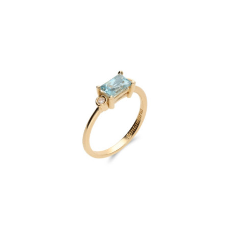 Anillo Oro Amarillo, Aguamarina Y Diamantes. Género: Mujer. Material: Oro amarillo. Piedras: Diamantes,Aguamarinas