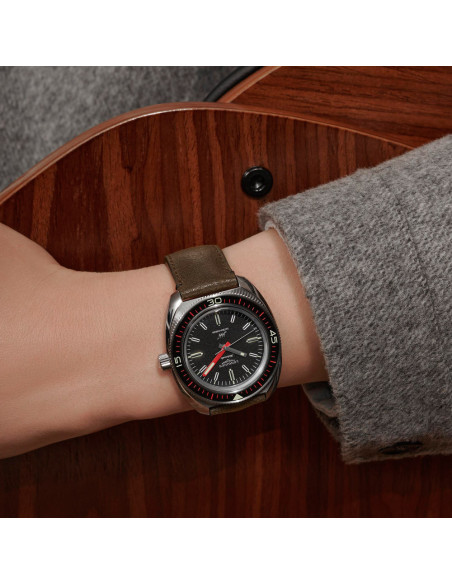 Reloj Longines Ultra-Chron L2.836.4.52.2