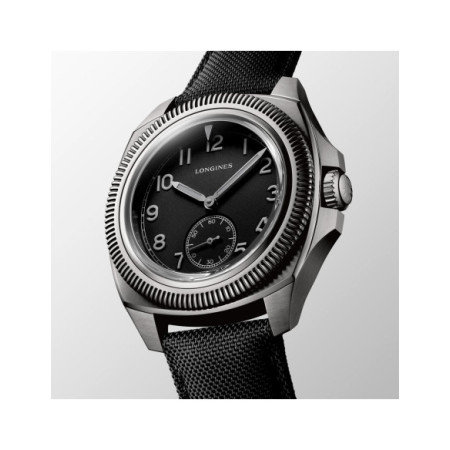 Reloj Longines Pilot Majetek Pioneer Edition L2.838.1.53.2. Género: Hombre. Material: Titanio. Tamaño: De 43mm a 46mm. Correa: Otros. Color esfera: Negro. Estilo: Deportivo. Movimiento: Automático. Características técnicas: Hora y segundero,Reserva de marcha