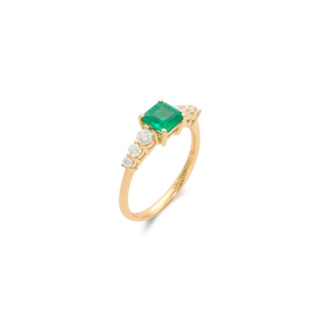 Anillo Oro Amarillo, Esmeralda Y Diamantes. Género: Mujer. Material: Oro amarillo. Piedras: Diamantes,Esmeraldas