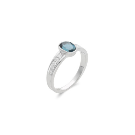 Anillo Oro Blanco, Topacio Y Diamantes. Género: Mujer. Material: Oro blanco. Piedras: Diamantes,Topacio azul