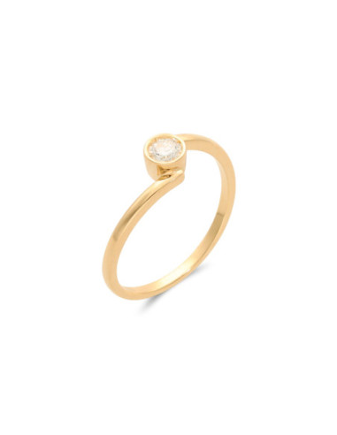 Anillo Oro Amarillo Y Diamante