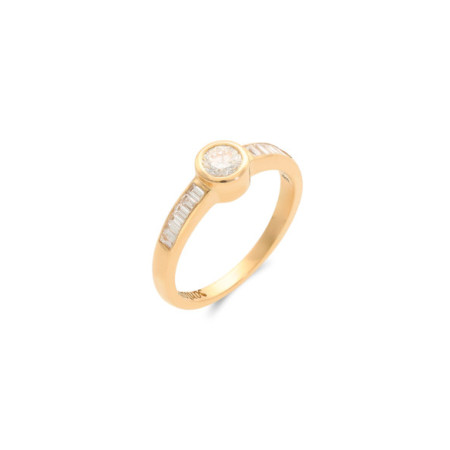 Anillo Oro Amarillo Y Diamantes. Género: Mujer. Material: Oro amarillo. Piedras: Diamantes