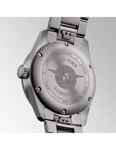 Reloj Longines Spirit Zulu Time Titanium L3.802.1.53.6