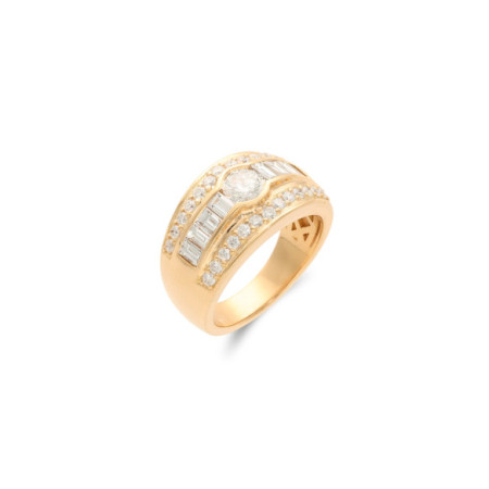 Anillo Oro Amarillo Y Diamantes. Género: Mujer. Material: Oro amarillo. Piedras: Diamantes