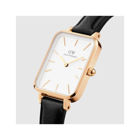 Reloj Daniel Wellington Quadro Pressed Sheffield Gold DW00100559. Género: Mujer. Material: Acero. Tamaño: Menos de 32mm. Correa: Piel. Color esfera: Blanco. Estilo: Clásico. Movimiento: Cuarzo. Características técnicas: Solo hora