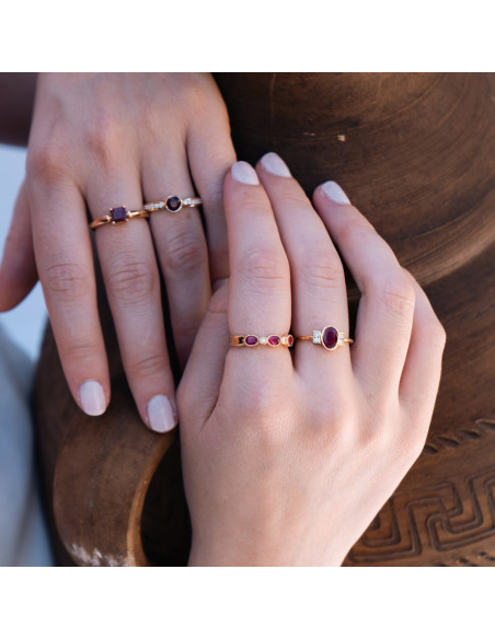 Anillo Oro Amarillo, Rubíes Y Diamantes