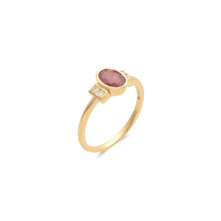 Anillo Oro Amarillo, Rubí Y Diamantes. Género: Mujer. Material: Oro amarillo. Piedras: Diamantes,Rubies