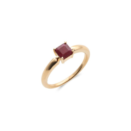 Anillo Oro Amarillo Y Rubí. Género: Mujer. Material: Oro amarillo. Piedras: Rubies